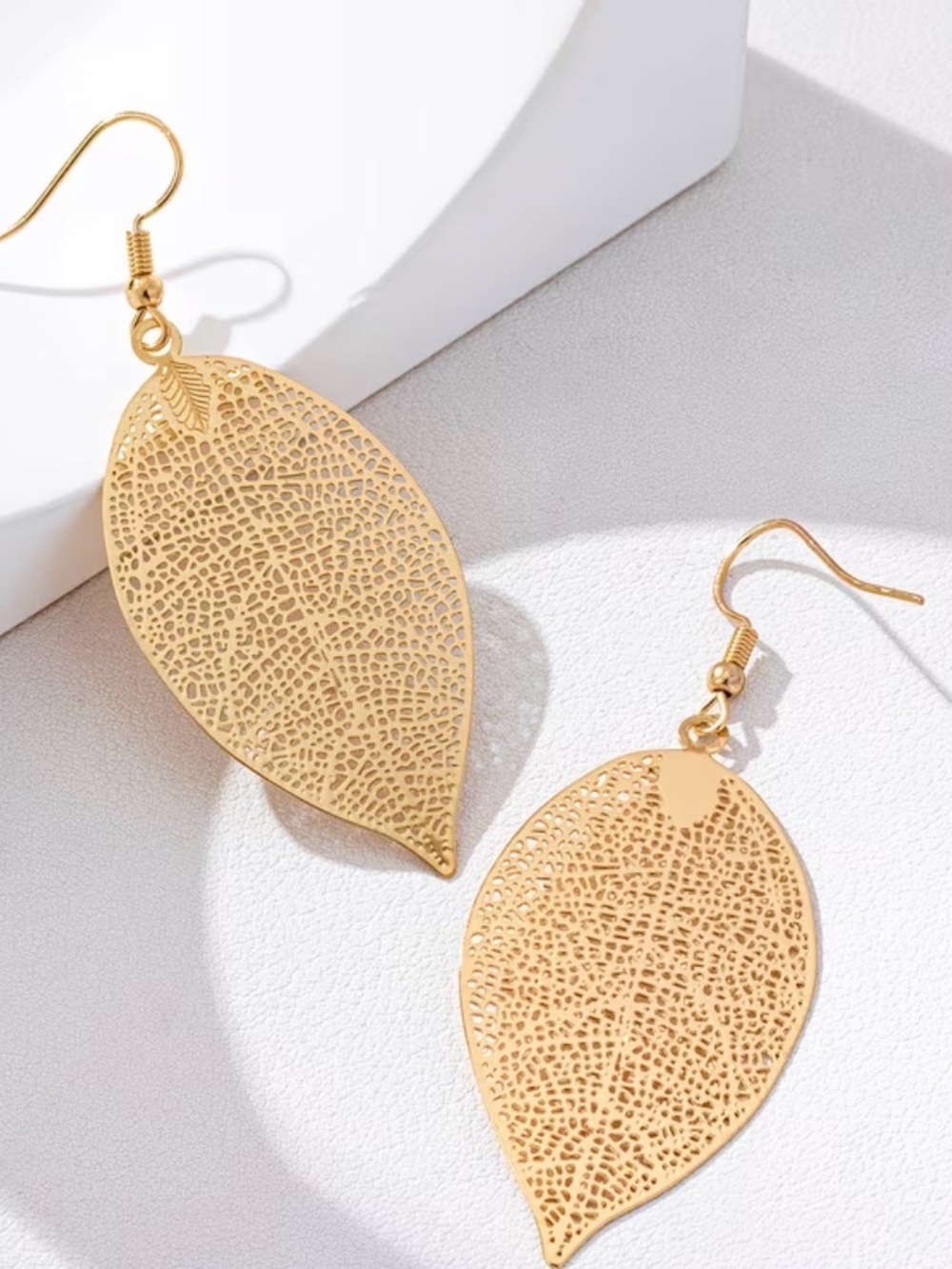 Laser Cut Leaf Earrings ✨ New